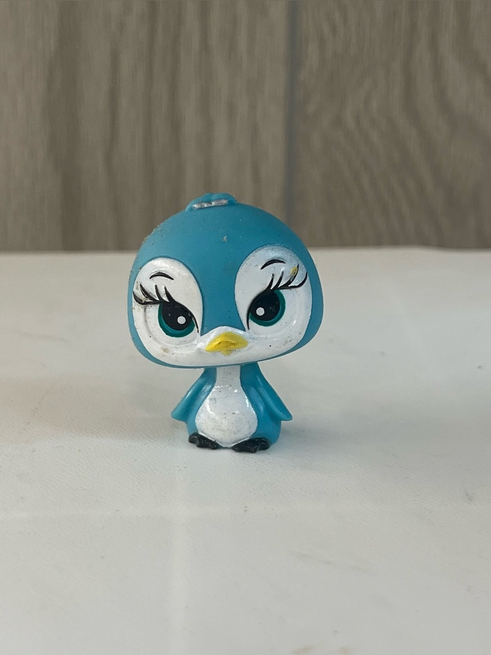 Bratz Lil' Angelz Petz Blue Penguin #236 Bird Bobble Heads Christmas Figure Pet
